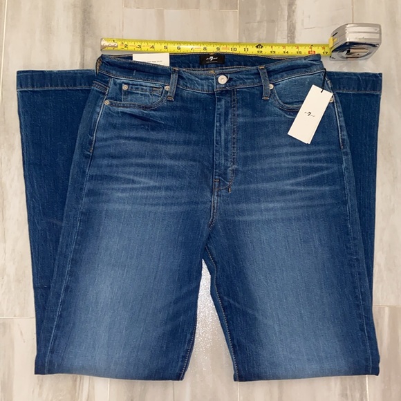 7 For All Mankind Dojo Flare, Style:7U482478, 32x34, NWT, $228 MSRP - Picture 4 of 13